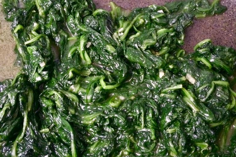 Spinaci in padella cotti
